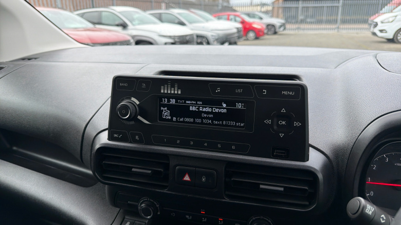 Vauxhall Combo Cargo Combo L1 Diesel 2300 1.5 Turbo D 100ps H1 Sportive Van